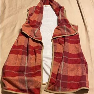 Women’s Red/Tan Vest with pockets